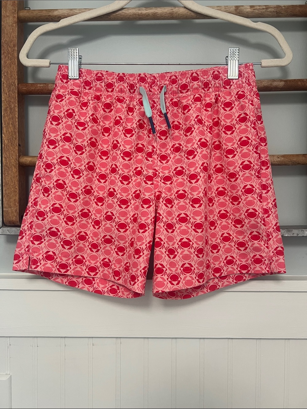 Boys, southern Tide, swim trunks, size medium(8-10) pink and red crabs
